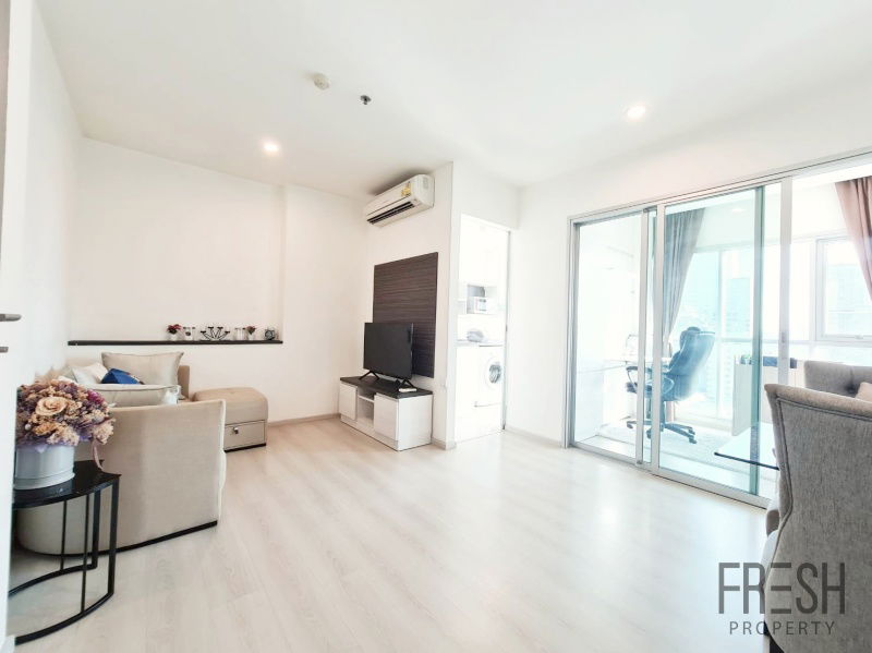 Life Ratchadapisek 2 Bed - FRESH Property | Bangkok's property agent